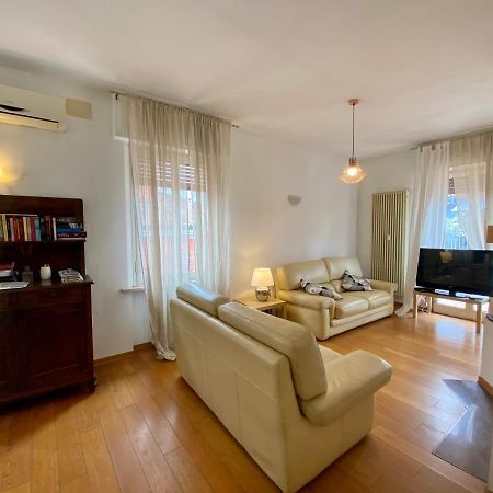 Terrazza Zaccagni Lägenhet Parma Exteriör bild