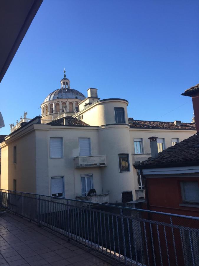 Terrazza Zaccagni Lägenhet Parma Exteriör bild