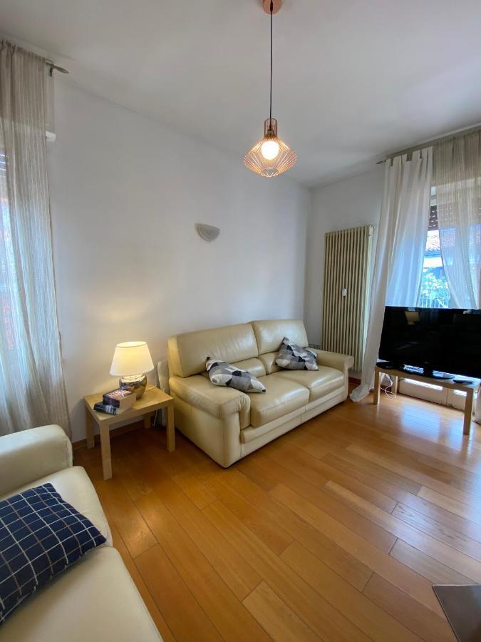 Terrazza Zaccagni Lägenhet Parma Exteriör bild